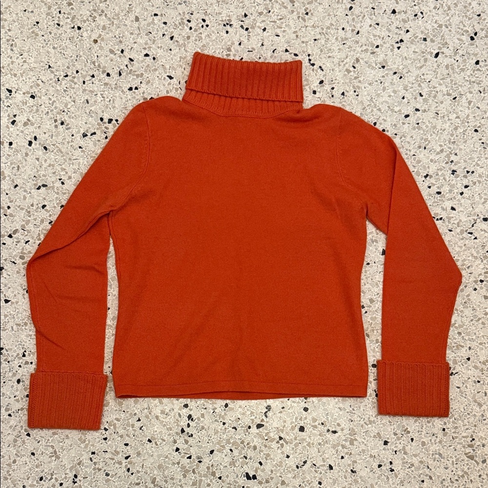 100% cashmere Women's Orange Turtleneck Sweater